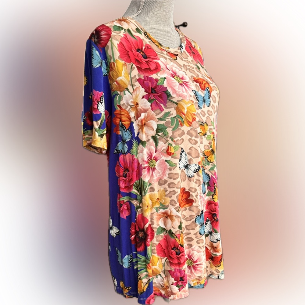 JOHNNY WAS Floral & Butterfly Short Sleeve Swing Top Like New WOT L - Picture 2 of 6